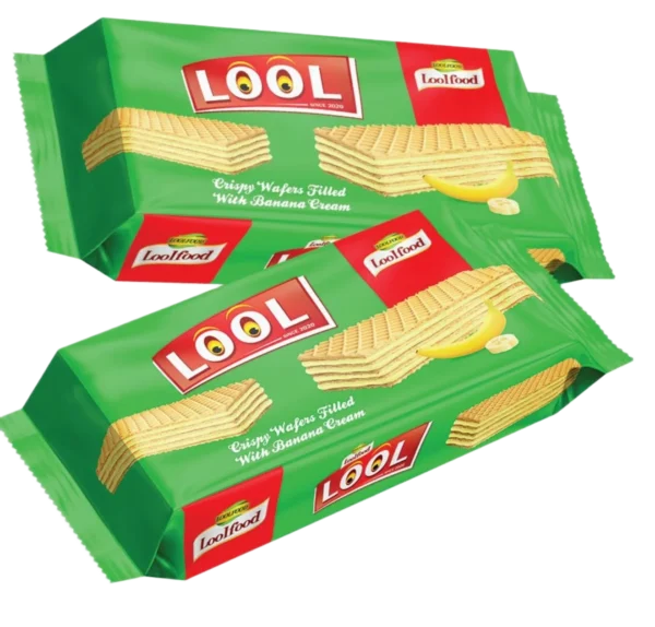 Crispy Wafers Filled With Banana Cream